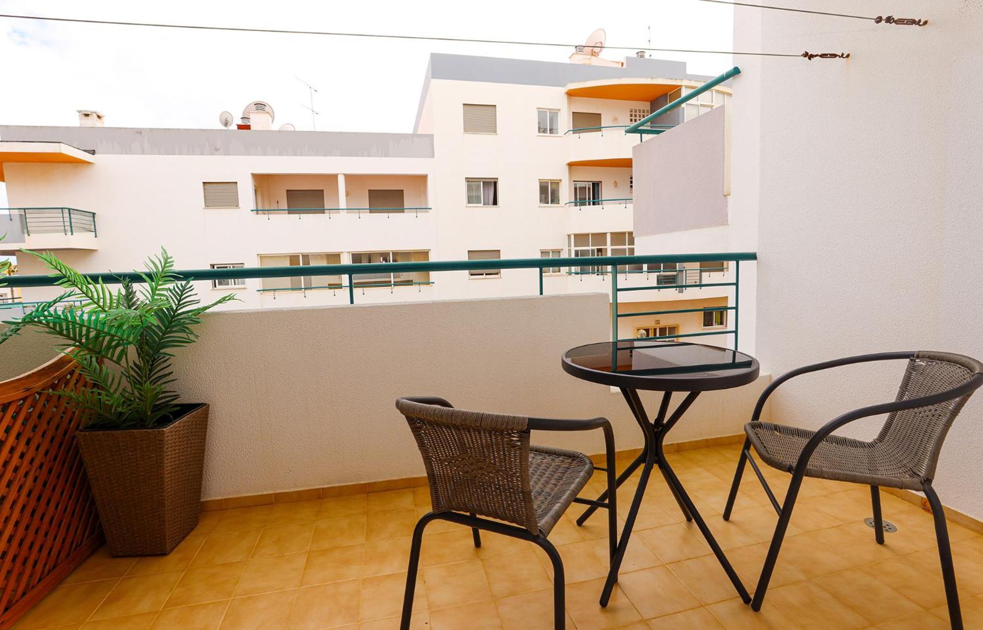 P - Meia-praia Seaview Pensión