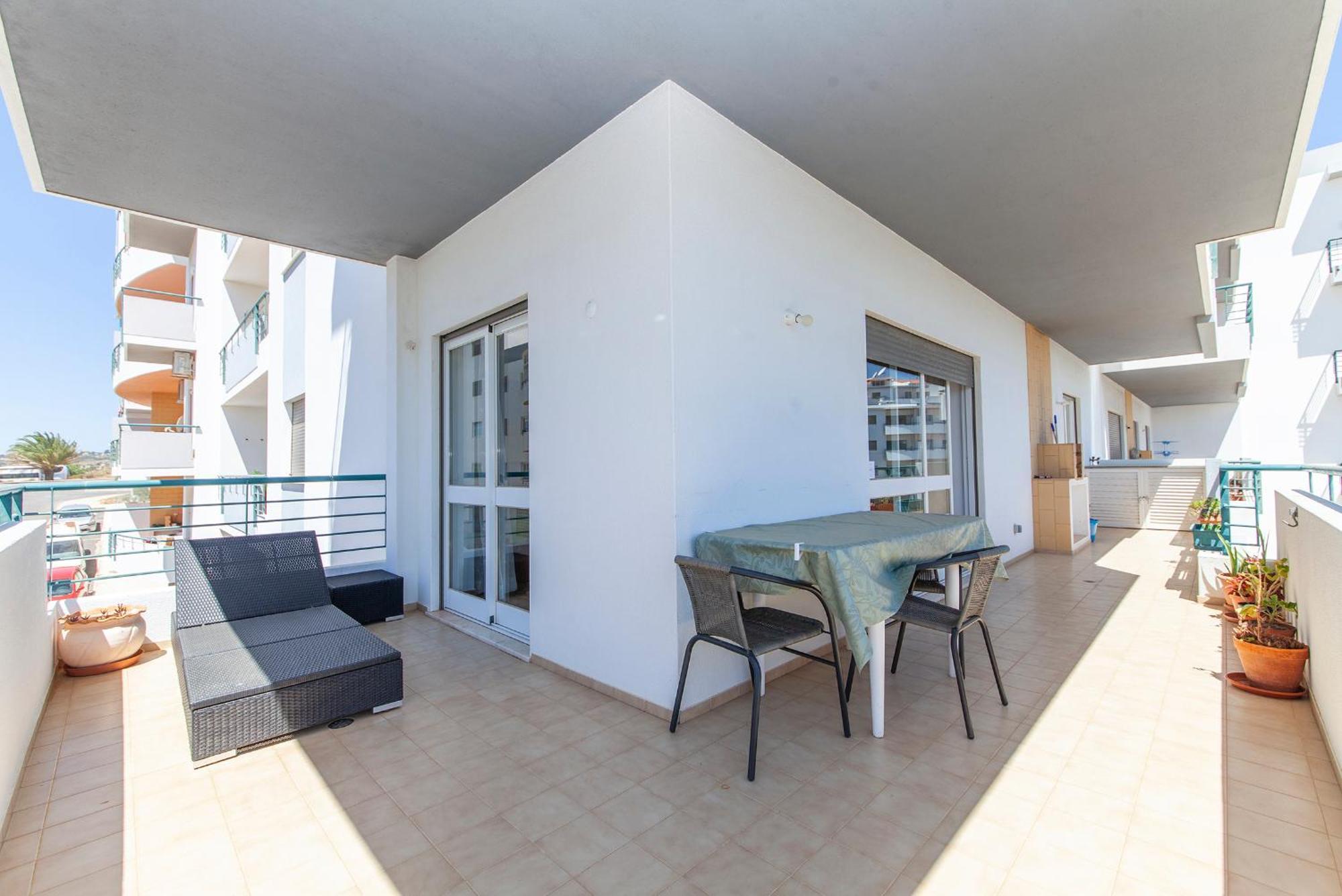 P - Meia-praia Seaview Guest house Lagos